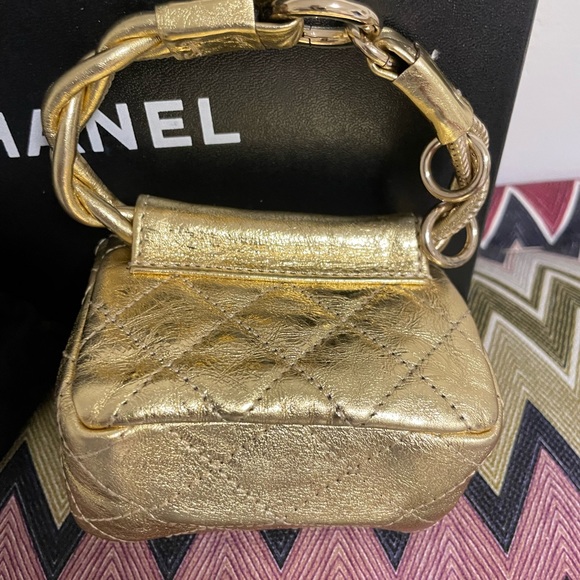 🦢Vintage Chanel vintage ankle mini bag light gold rare to find gorgeous treasure - Picture 5 of 15